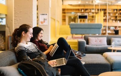 Managing Money in University- 6 Ways to Financially Prepare Your Kid